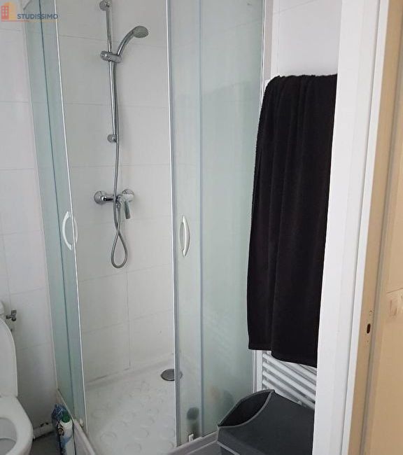 Studio 16m² Saint-Germain-en-Laye - 2e étage, DPE C - Photo 2