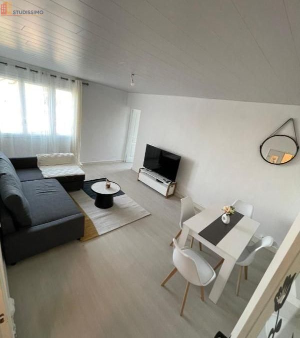 Studio à Mantes-la-Ville