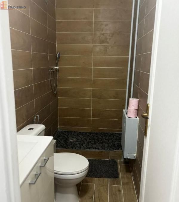 Studio meublé 10m² Élancourt - Calme, 7e étage - Photo 7
