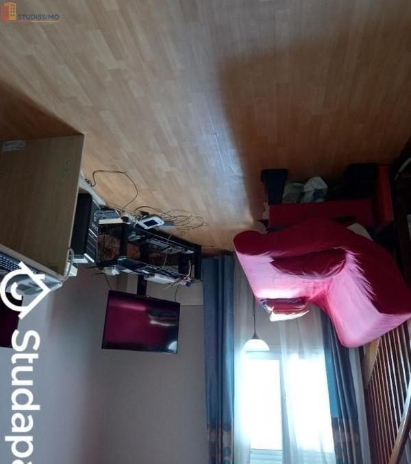 Studio meublé 11m² Montigny-le-Bretonneux - Meublé, DPE D - Photo 8