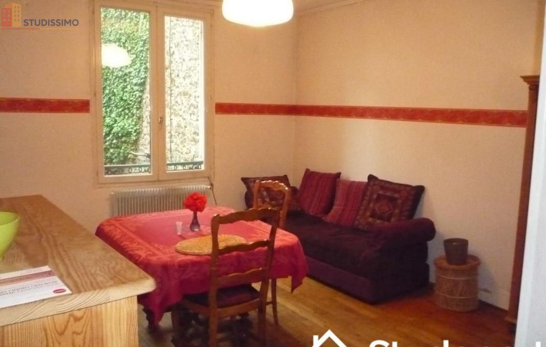 Studio meublé 9m² Versailles - Calme, 1er étage - Photo 4
