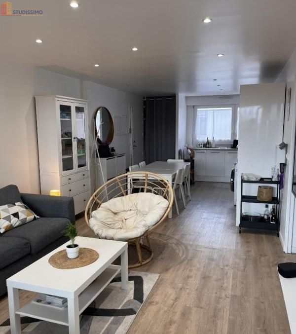 Studio meublé 10m² Guyancourt - Meublé, 2e étage - Photo 4