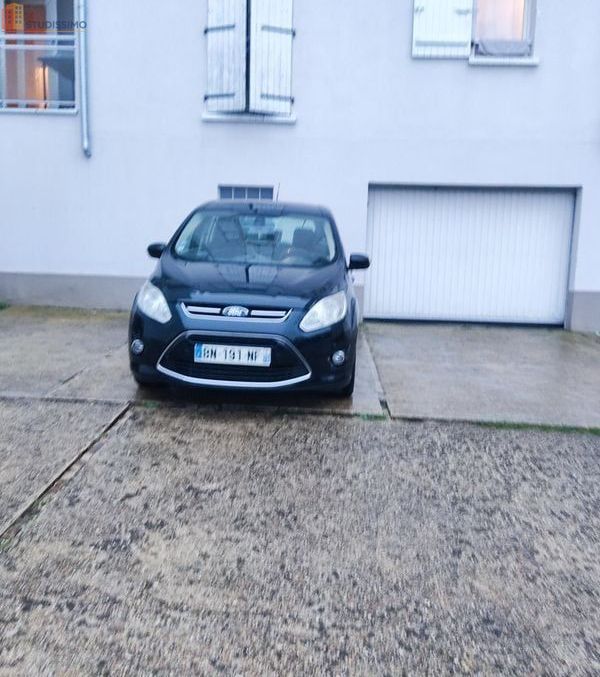 Studio meublé 20m² Saint-Cyr-l'École - Balcon, parking - Photo 1