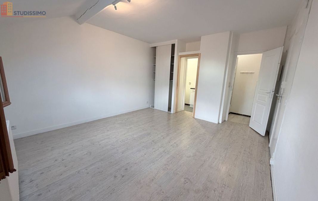 Studio 24m² Brueil-en-Vexin - Chauffage inclus, box disponible - Photo 5