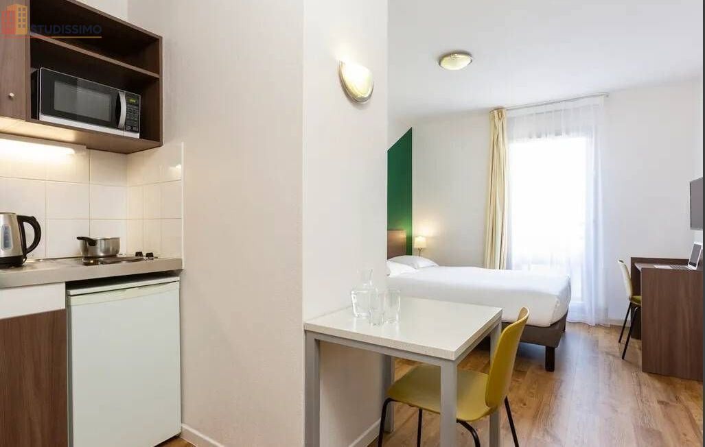 Studio meublé 20m² Carrières-sous-Poissy - Meublé, 1 pièce - Photo 1