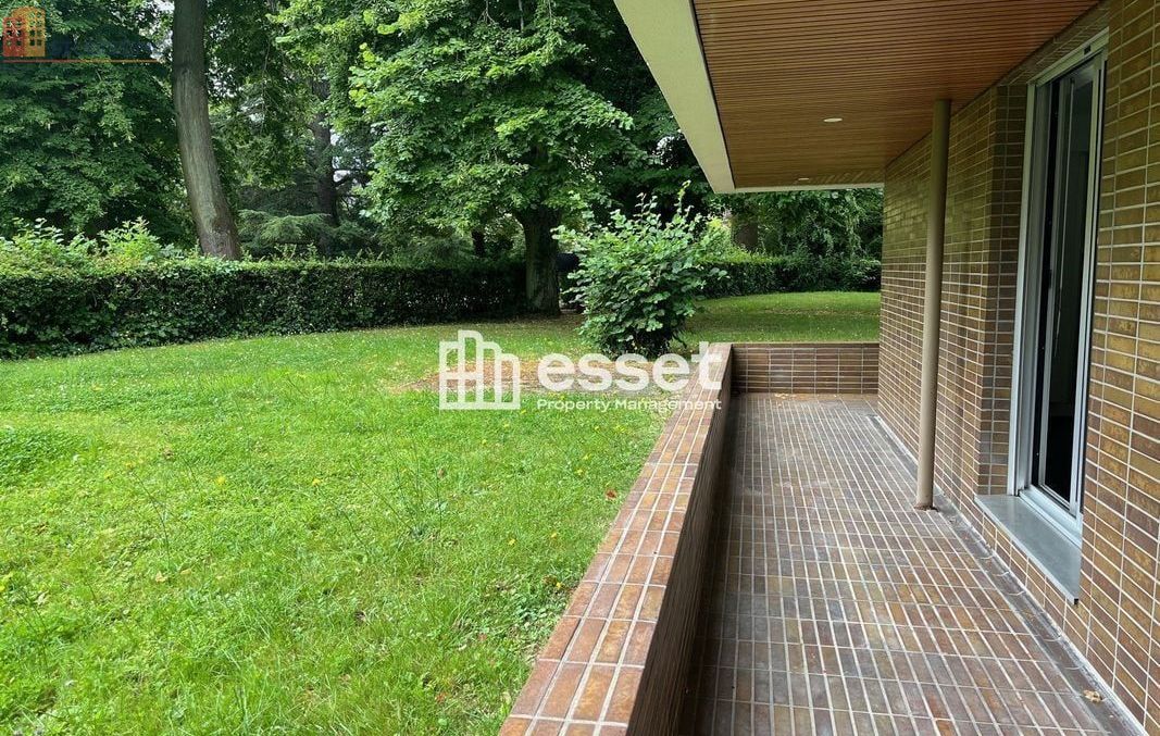 Studio 40m² Versailles 78000 - Photo 3