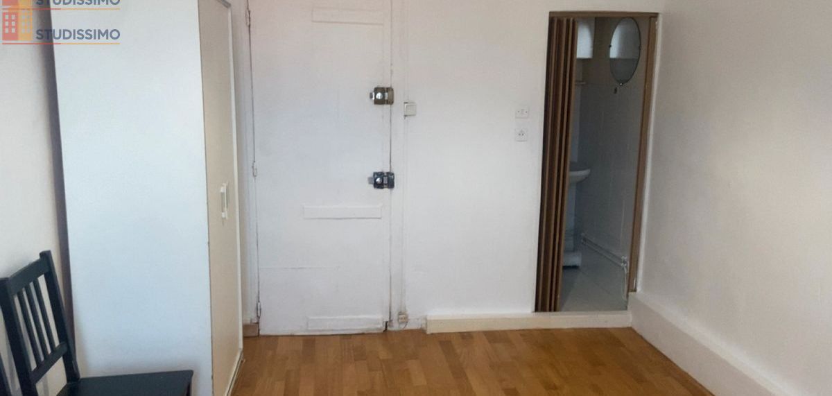 Studio meublé 24m² Versailles 78000 - Meublé, dernier étage - Photo 2