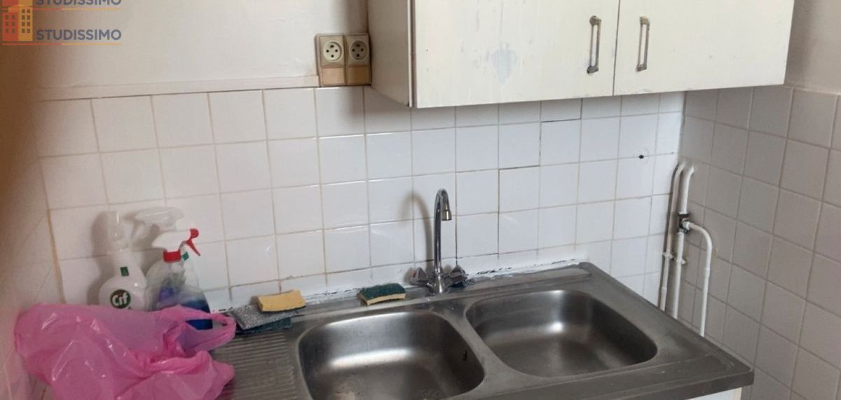 Studio meublé 24m² Versailles 78000 - Meublé, dernier étage - Photo 1