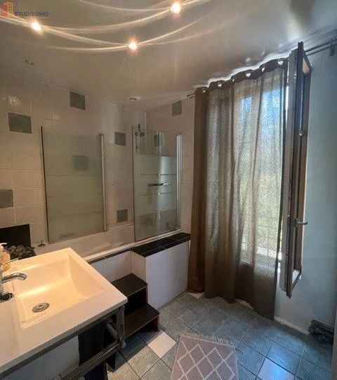 Studio meublé 25m² Saint-Germain-en-Laye - Meublé - Photo 5