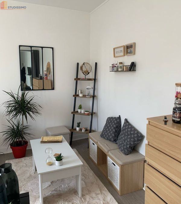 Studio meublé 28m² Saint-Germain-en-Laye - Meublé, 2e étage - Photo 1