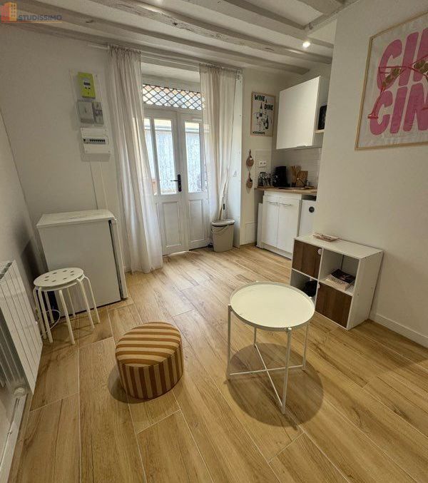 Studio meublé 15m² Versailles - Plein centre, lumineux - Photo 1