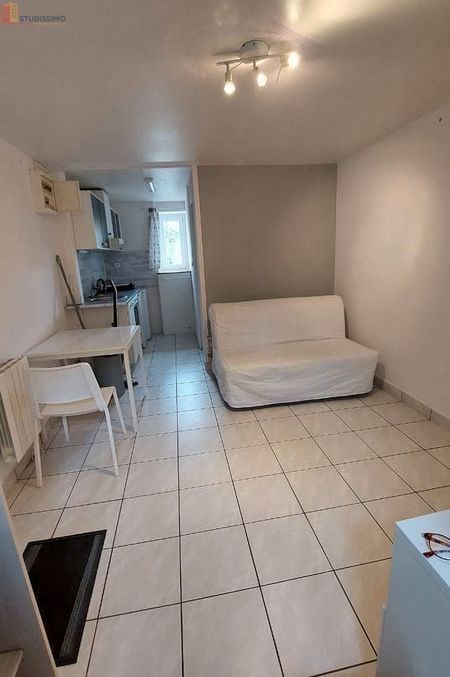 Studio 1m² Plaisir 78370 - Meublé - Photo 0