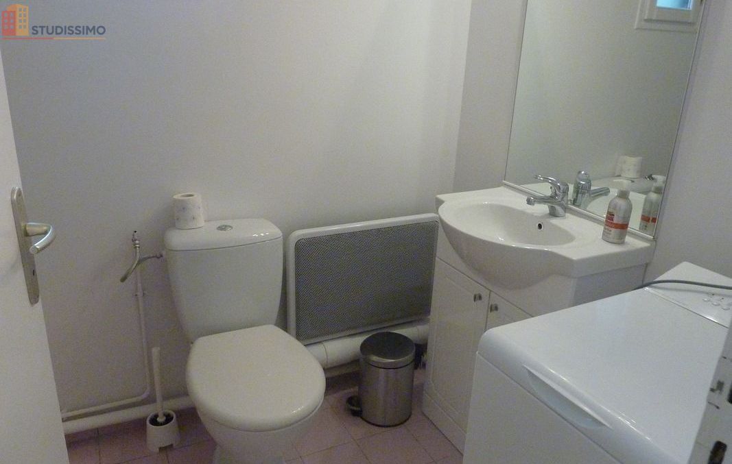 Studio meublé 28m² Viroflay - Meublé, DPE C - Photo 1