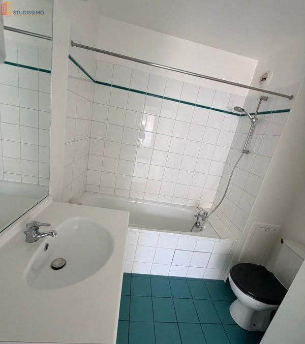 Studio 30m² Guyancourt - Meublé, DPE C - Photo 2