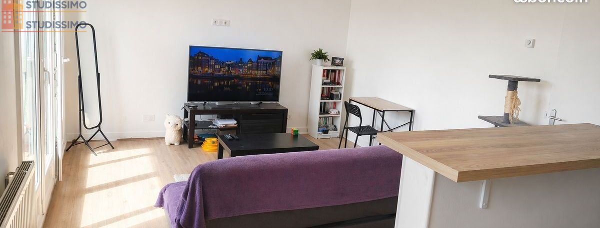 Studio meublé 34m² Les Clayes-sous-Bois - Meublé, DPE C - Photo 2