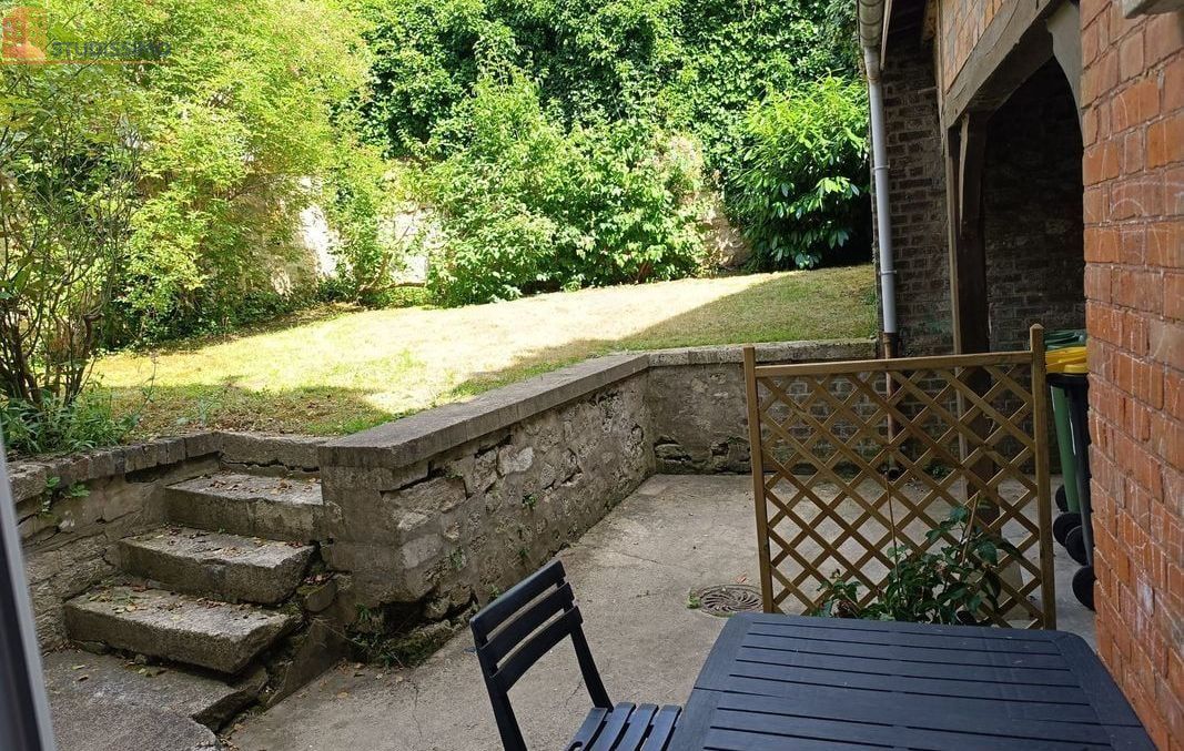 Studio meublé 28m² Mantes-la-Jolie centre - Proche collégiale - Photo 1