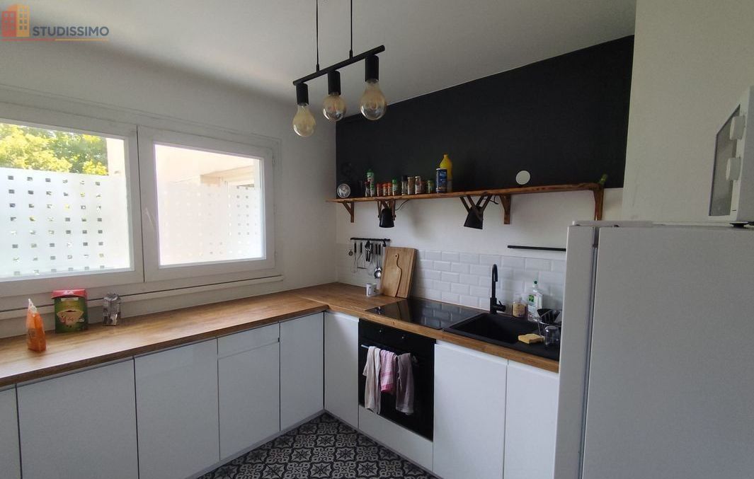 Studio meublé 20m² Montigny-le-Bretonneux - Proche RER C - Photo 2