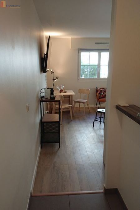 Studio meublé 27m² Versailles - Meublé, lumineux - Photo 15