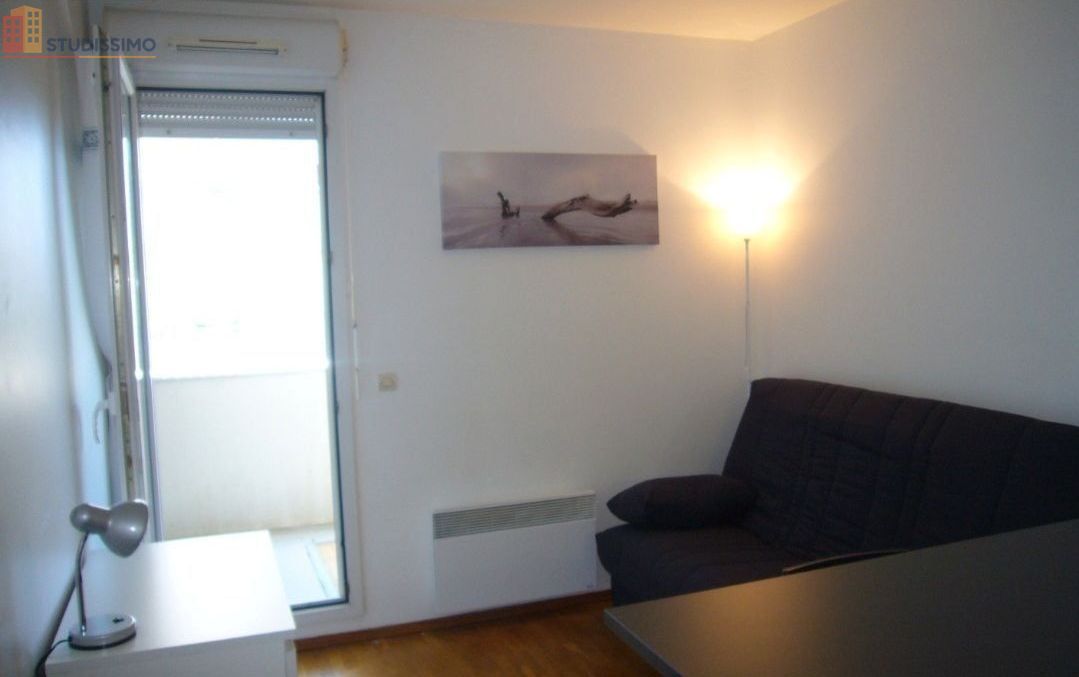 Studio meublé 20m² Saint-Germain-en-Laye - Meublé, 2e étage - Photo 1