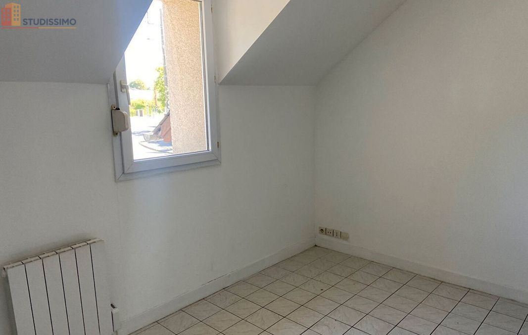 Studio 16m² Rambouillet - Lumineux, proche commerces - Photo 5