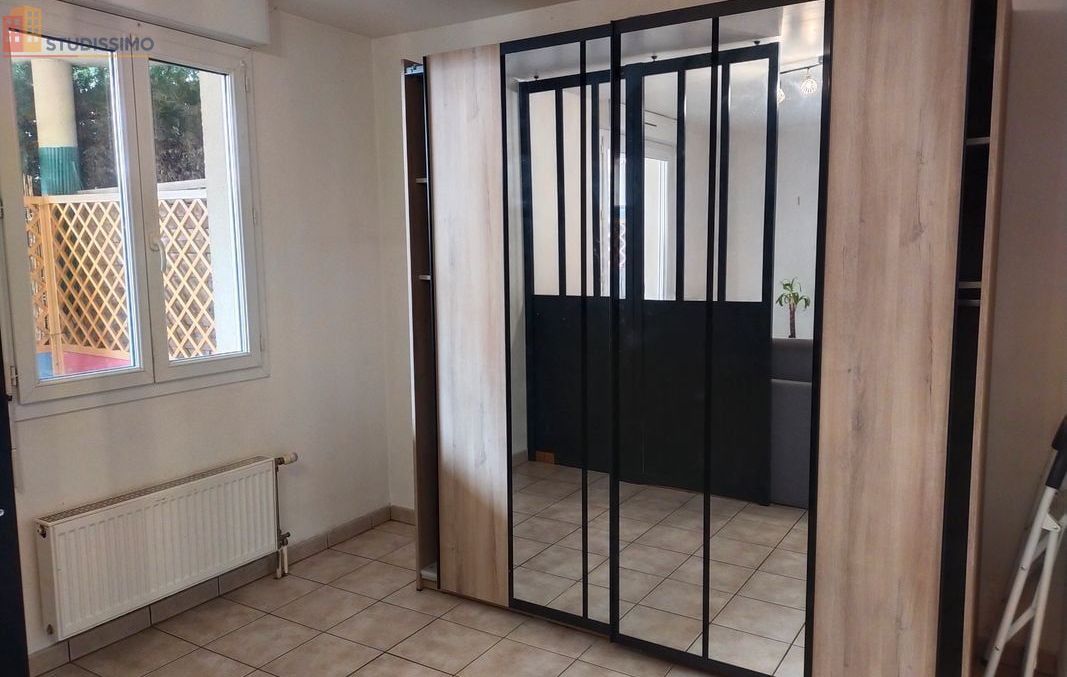 Studio meublé 27m² Le Perray-en-Yvelines - Face gare - Photo 3