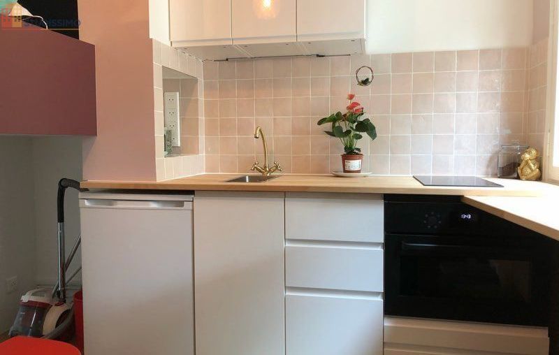 Studio 12m² Versailles 78000 - Meublé, DPE D - Photo 20