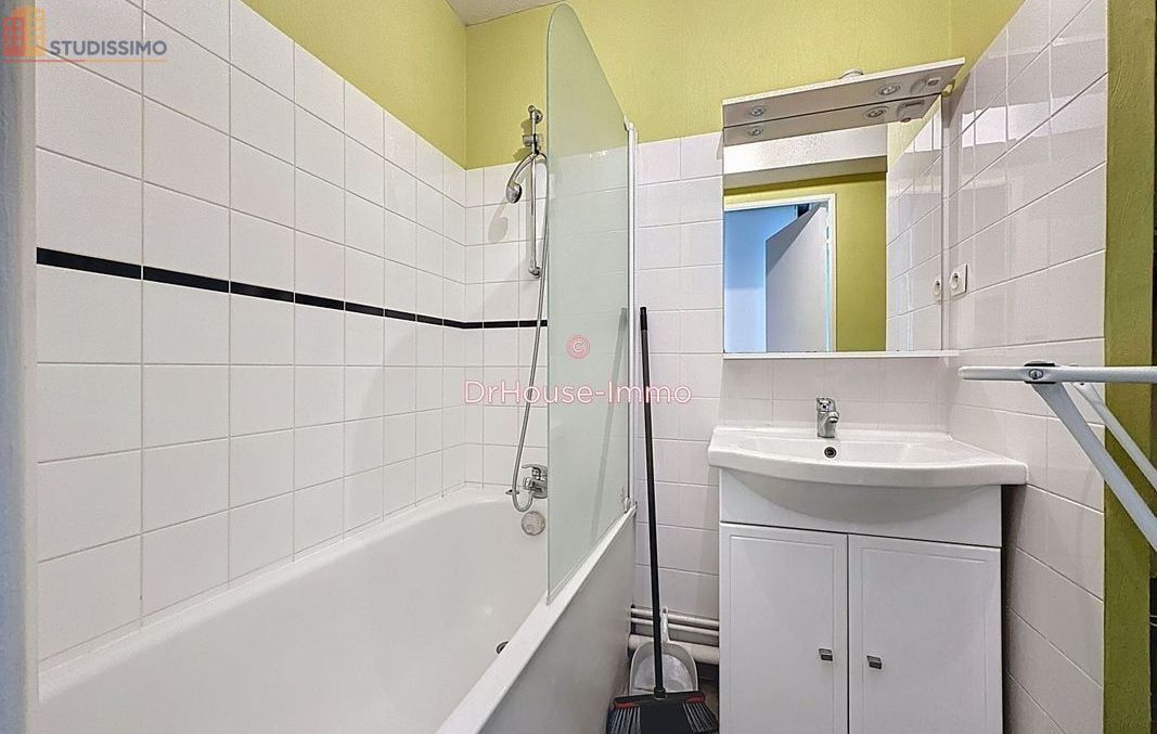 Studio 22m² Auray - DPE C, 1er étage - Photo 2