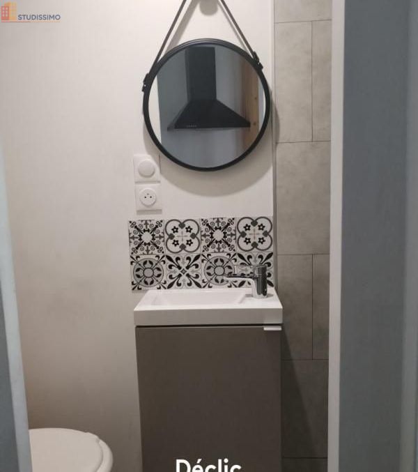 Studio 15m² Niort 79000 - Photo 1