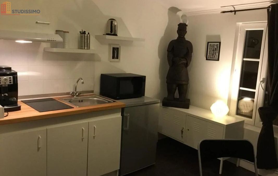 Studio meublé 15m² Niort centre - Proche gare, calme - Photo 2