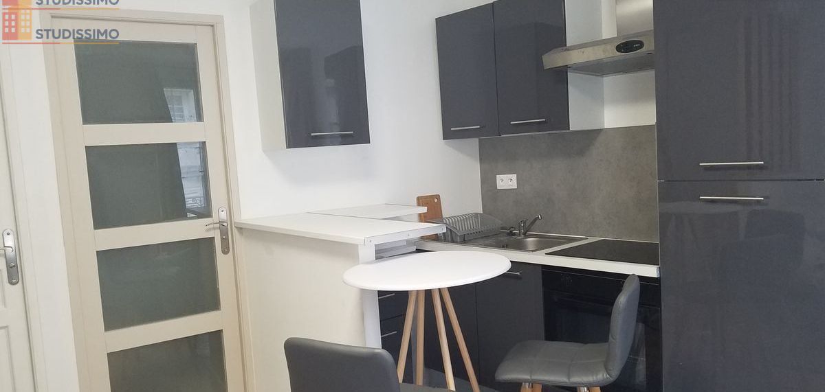 Studio meublé 24m² Niort - Proche des Halles - Photo 5