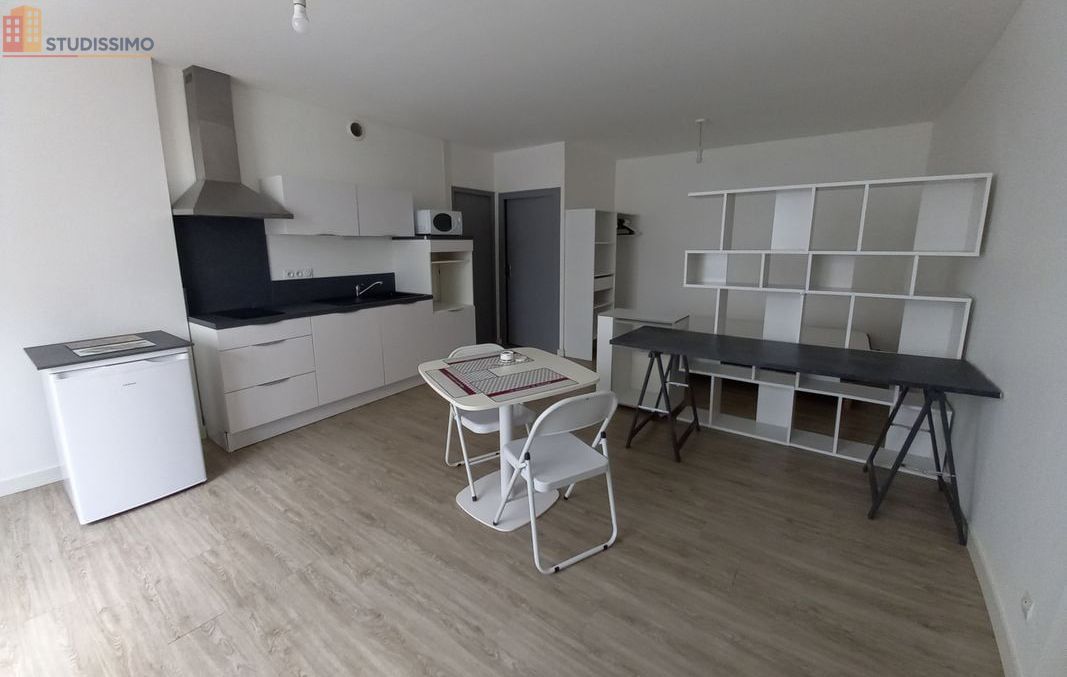Studio meublé 35m² Bressuire - Meublé, 35m² - Photo 4