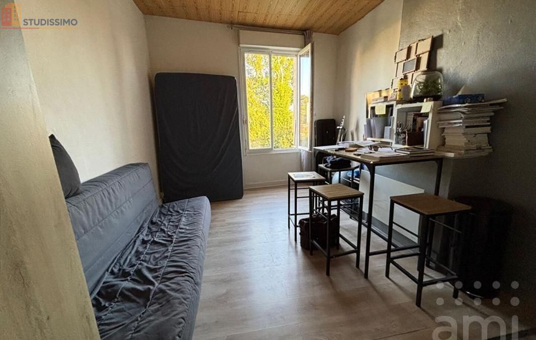Studio meublé 19m² Niort - Meublé, DPE D - Photo 8