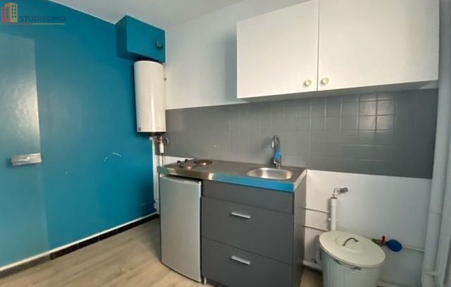 Studio meublé 27m² Niort - Meublé, DPE D - Photo 8