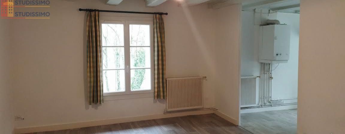 Studio 29m² Saint-Maixent-l'École - Conforme, pièce unique - Photo 2