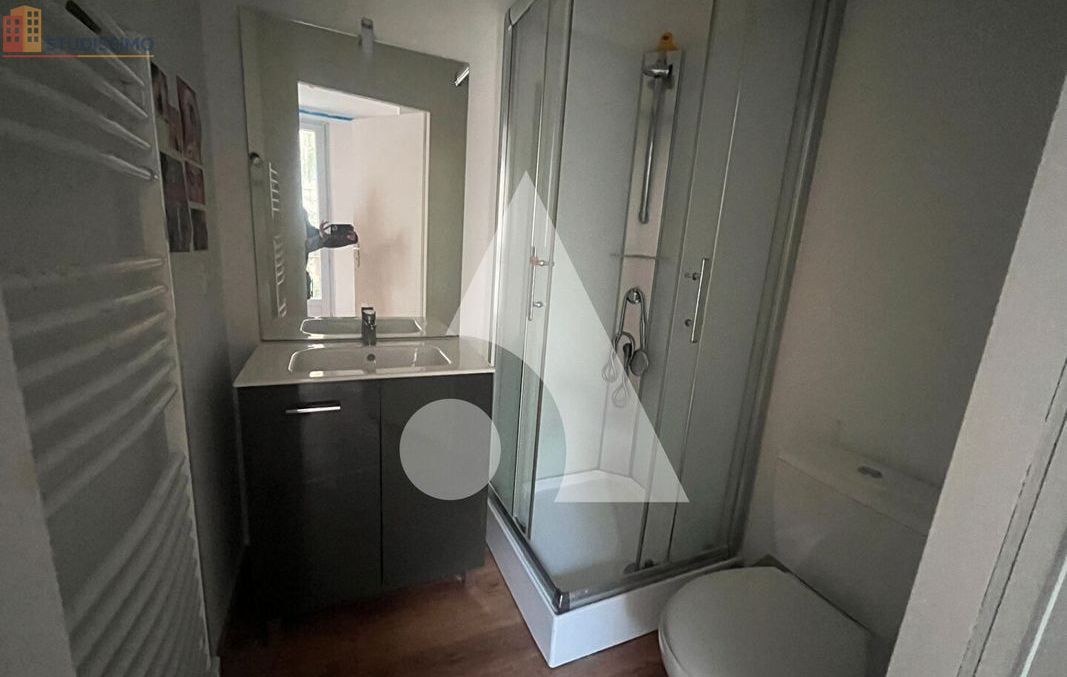 Studio 17m² Niort - 1er étage - Photo 1