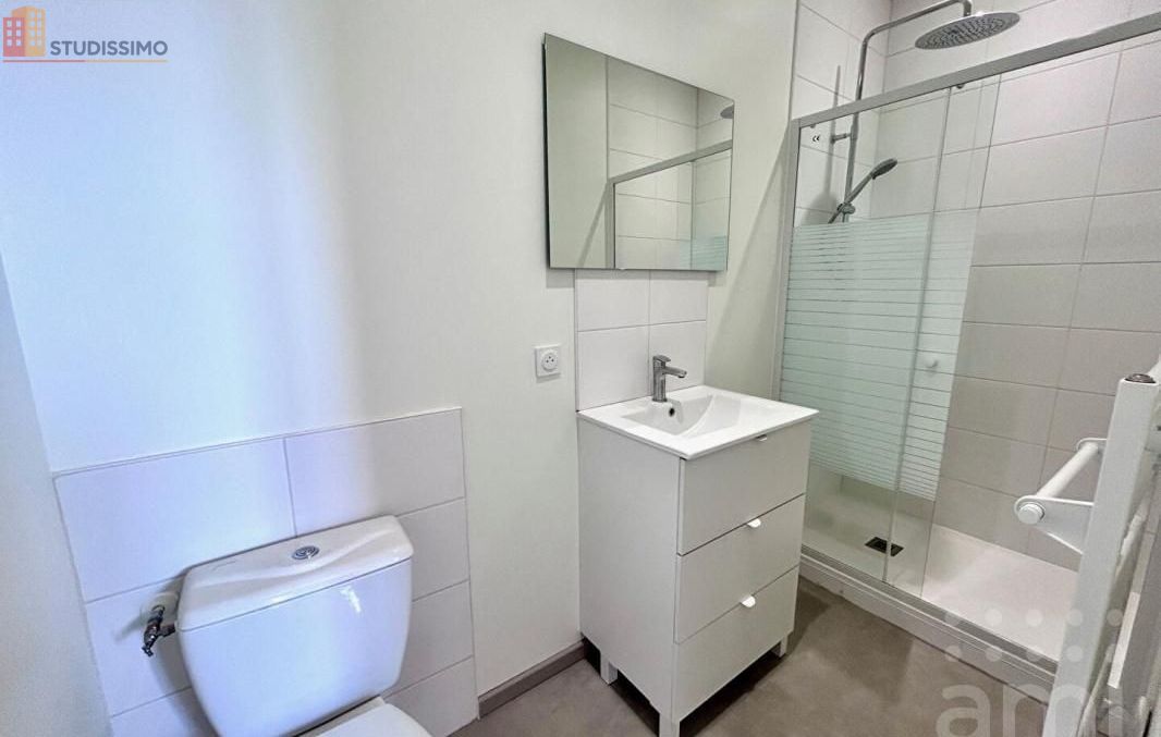 Studio meublé 25m² Niort - Meublé, DPE C - Photo 7