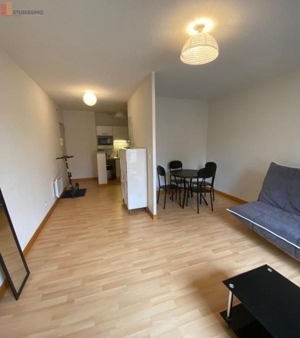 Studio 34m² Niort - Meublé, 1er étage - Photo 1