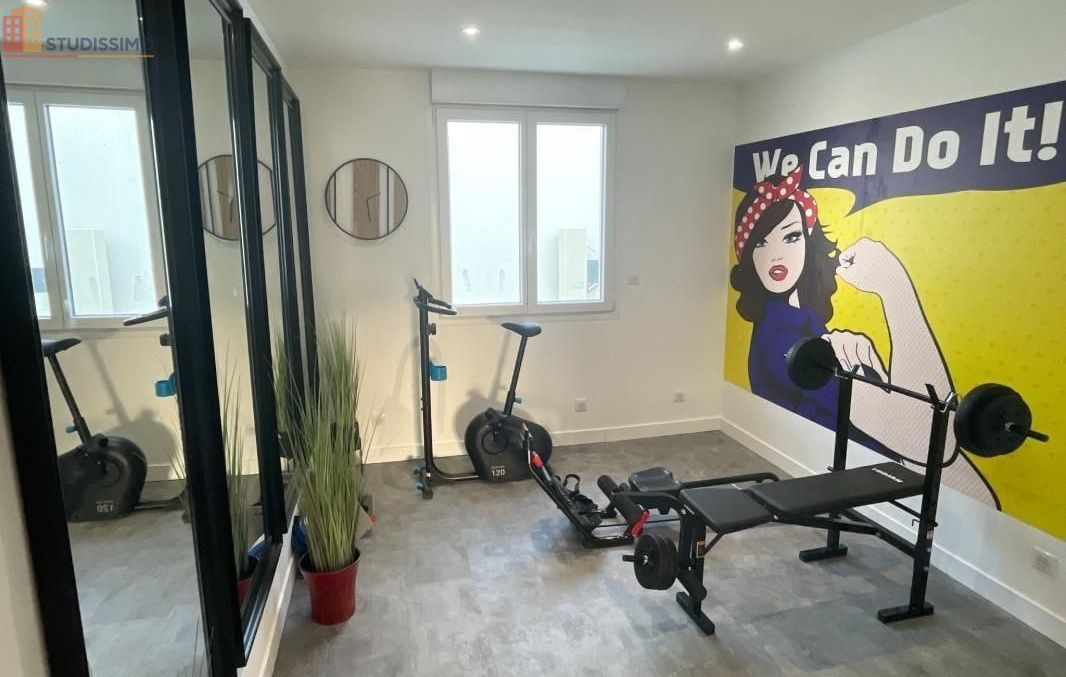 Studio 234m² Niort - Meublé, DPE B - Photo 12