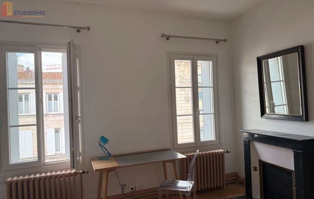 Studio meublé 28m² Niort centre - Proche gare, lumineux - Photo 5