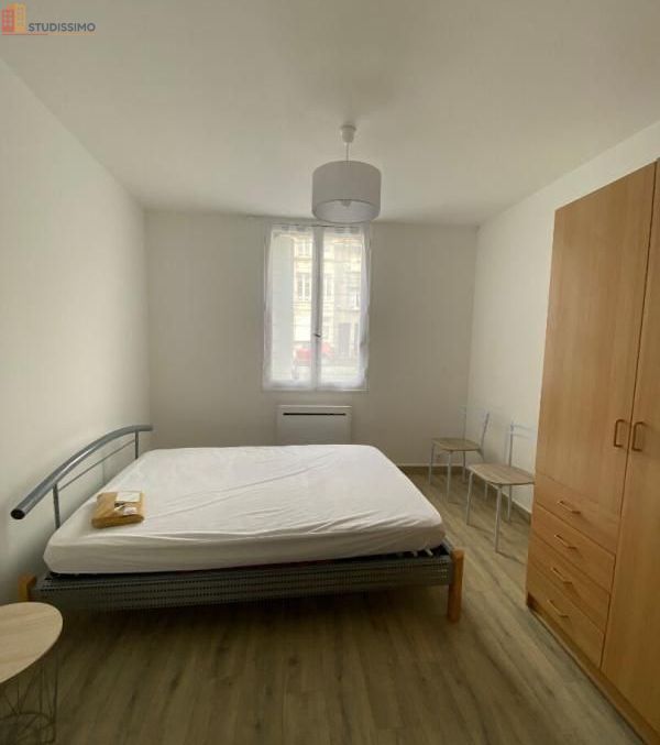 Studio meublé 31m² Niort - Lumineux, rénové - Photo 3
