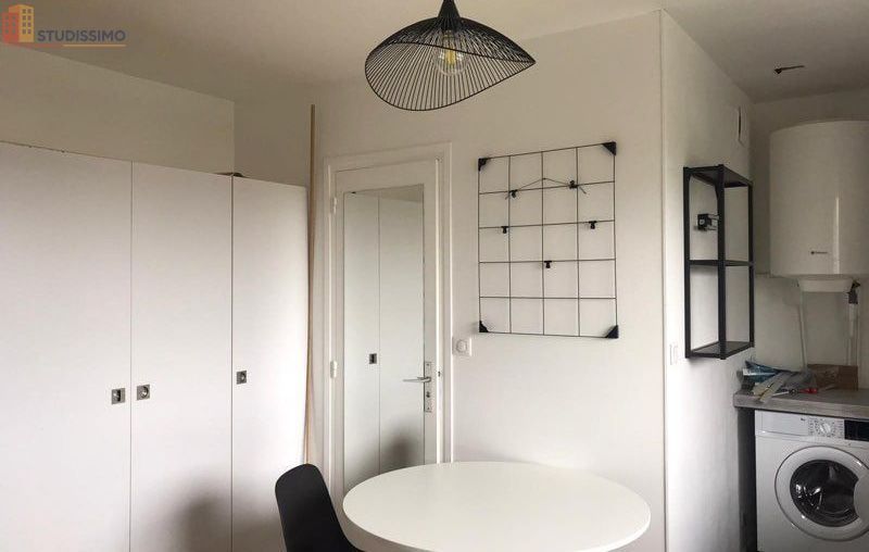 Studio meublé 21m² Vannes - Rénové, lumineux - Photo 1