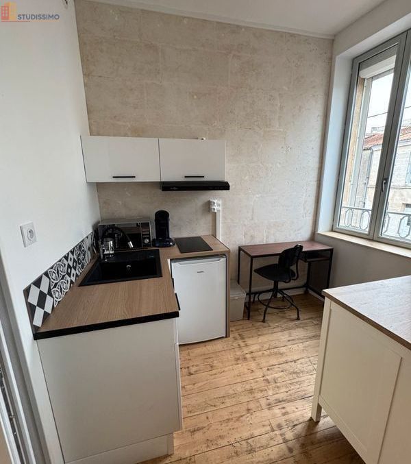Studio meublé 16m² Niort 79000 - Idéal étudiant, mobilité - Photo 2