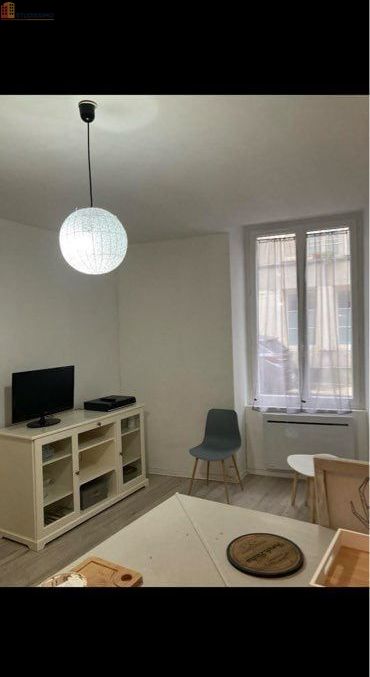 Studio meublé 23m² Niort centre - Meublé, lumineux - Photo 2