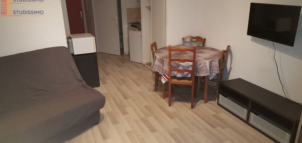 Studio 24m² Vannes Ouest - Balcon, parking - Photo 1