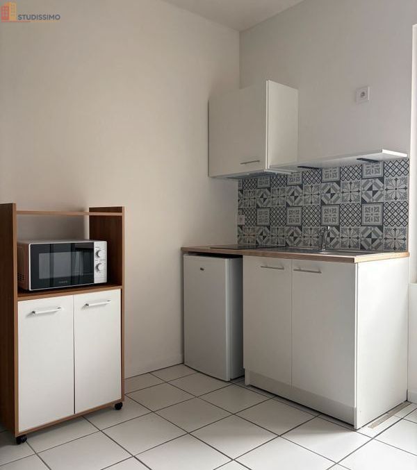 Studio meublé 20m² Niort 79000 - Meublé, 2e étage - Photo 4