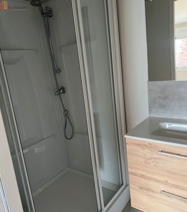 Studio 20m² Bressuire centre-ville - Calme - Photo 1
