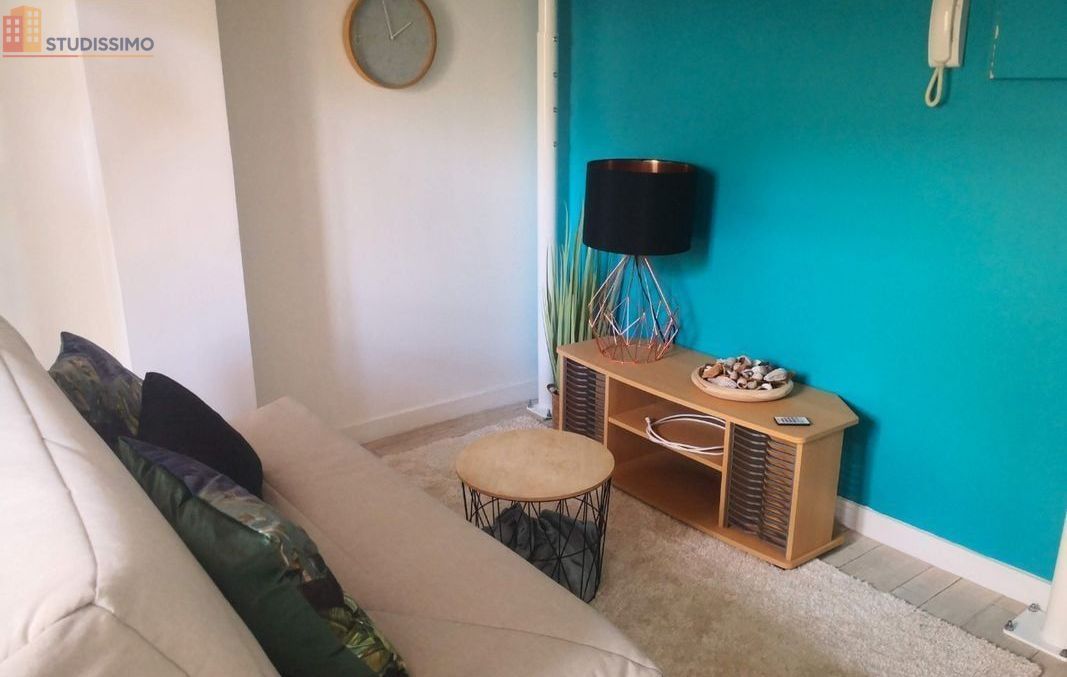 Studio 23m² Niort - Meublé, mezzanine - Photo 6