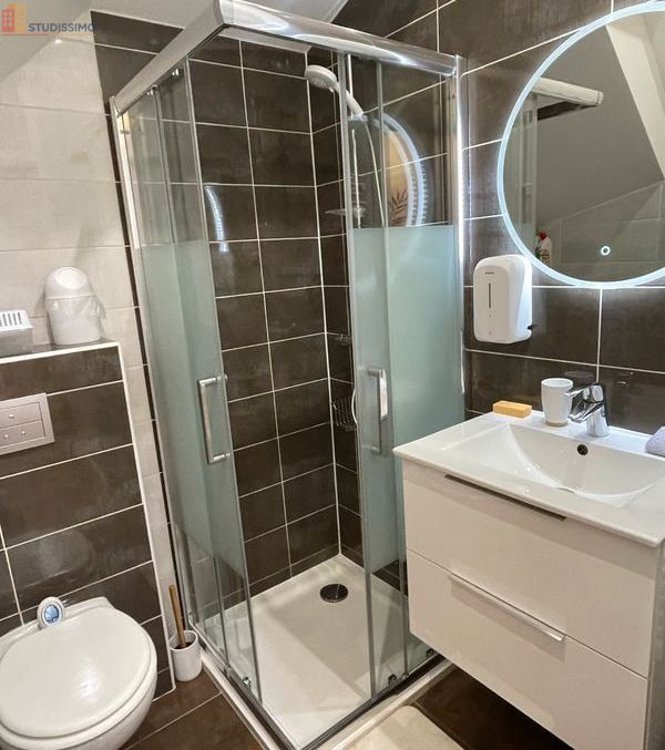 Studio meublé 16m² Niort centre - Calme, très propre - Photo 1