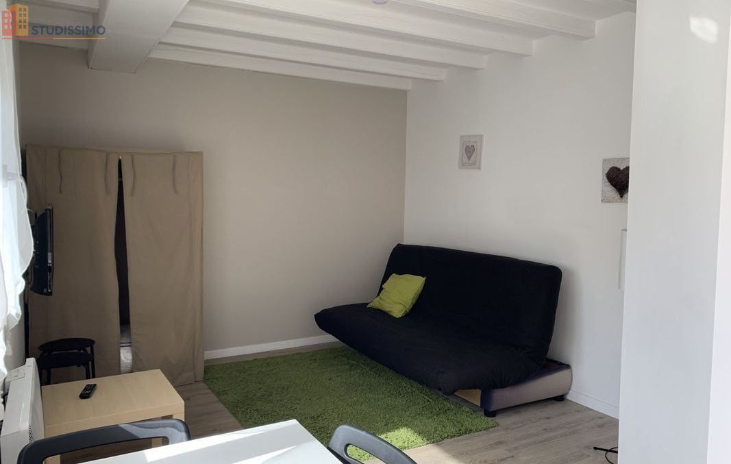 Studio meublé 18m² Niort - Meublé, DPE D - Photo 9