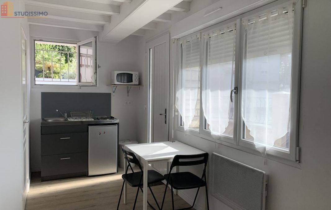 Studio meublé 18m² Niort - Meublé, DPE D - Photo 4